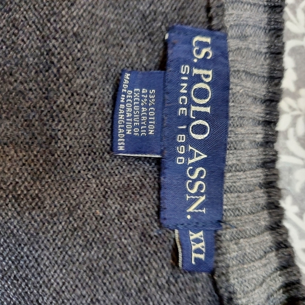 Men's Gray US Polo Assn pullover Crewneck. XXL - Picture 6 of 6